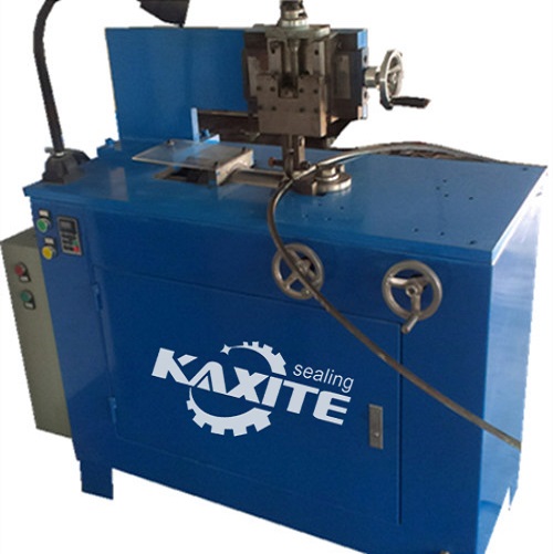Eyelet Machine